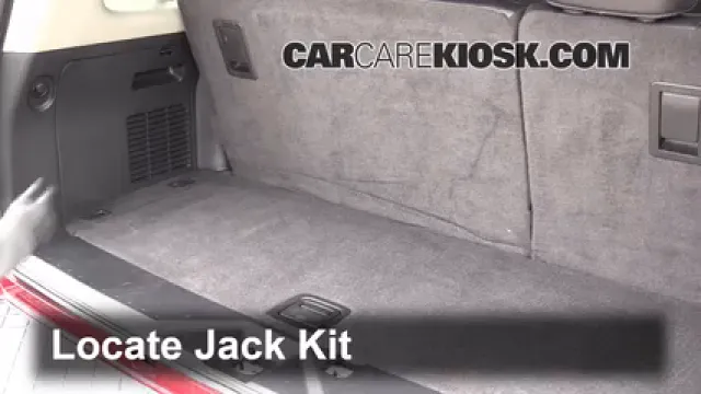 2009 Nissan Armada SE 5.6L V8 FlexFuel Monter sur cric Utiliser le cric pour lever la voiture